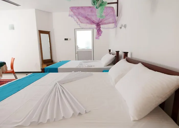 Kandyan White Holiday Homes